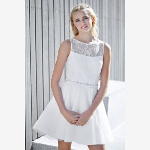 Konfirmationskjole fra White Sunday